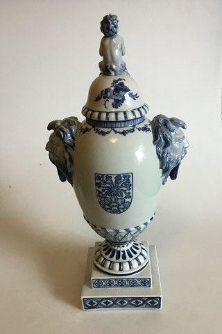 Royal Copenhagen Blue Fluted Unique vase by Oluf Jensen Bonnesen Service