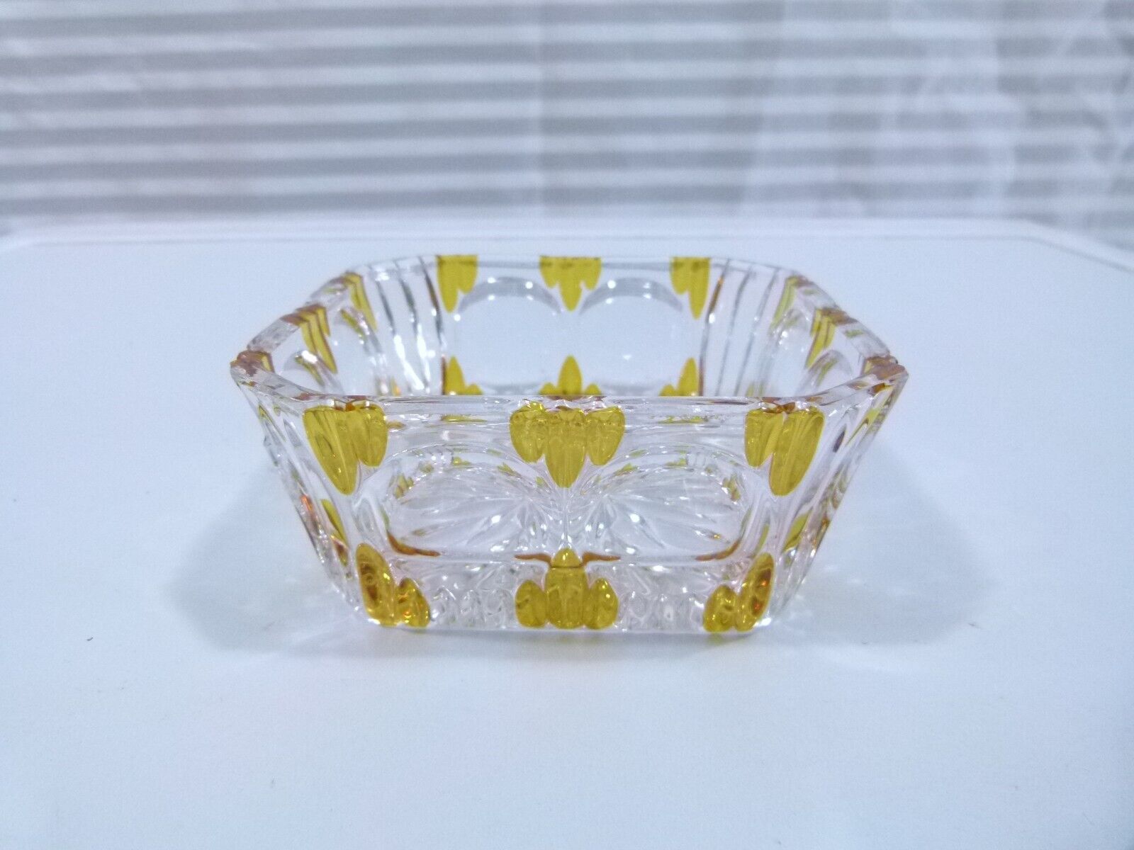 Glass bowls