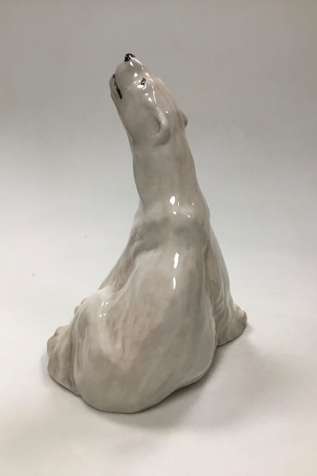 Royal Copenhagen Figurine Large Polar Bear No 825