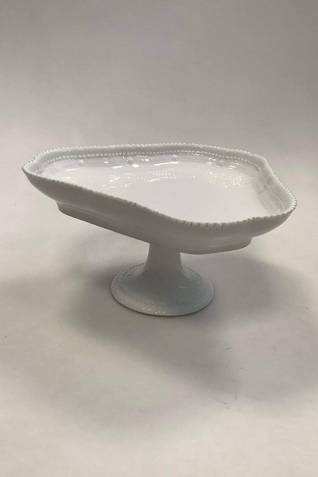 Royal Copenhagen White Flora Danica Pearl pattern triangular dish No 3511