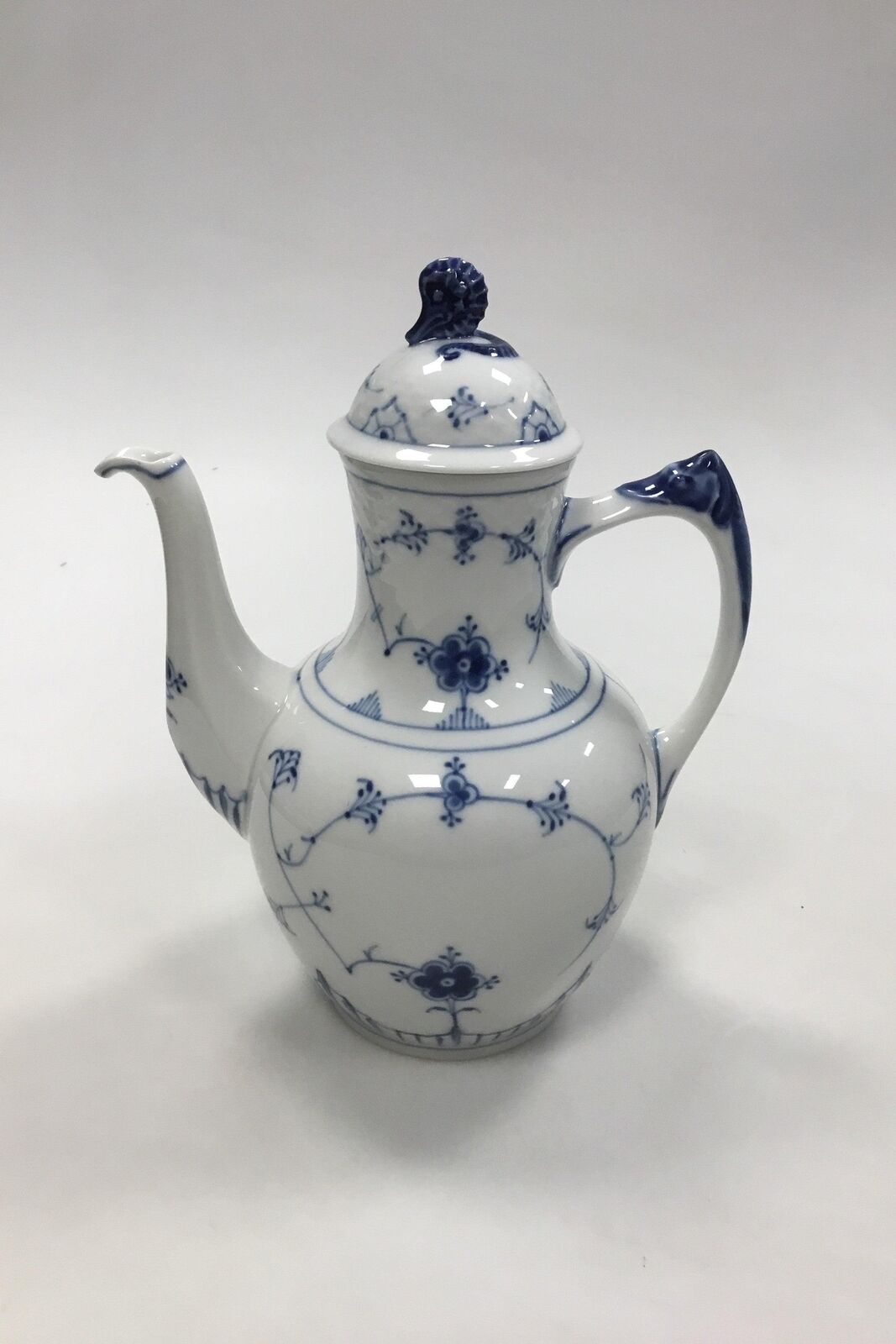 Bing and Grondahl Blue Traditional Blue Fluted Coffee Pitcher No 413