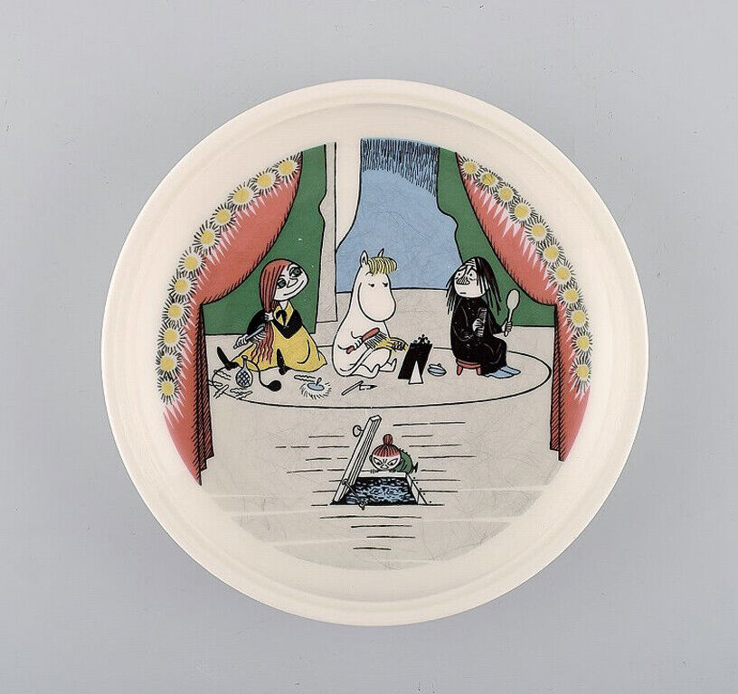 Arabia Finland "midsummer madness" Porcelain plate with motif from "Moomin"