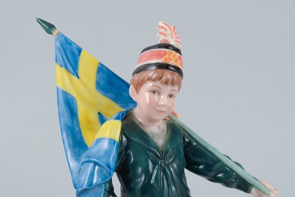 Carl Larsson Pontus for Royal Copenhagen Figurine of standard-bearer boy