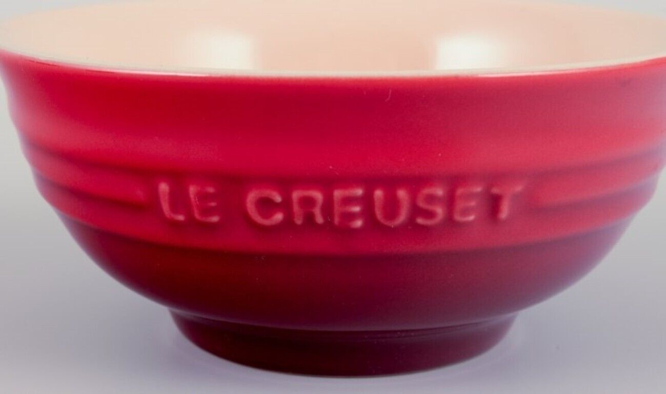 Le Creuset France Set of five red stoneware bowls 21st C