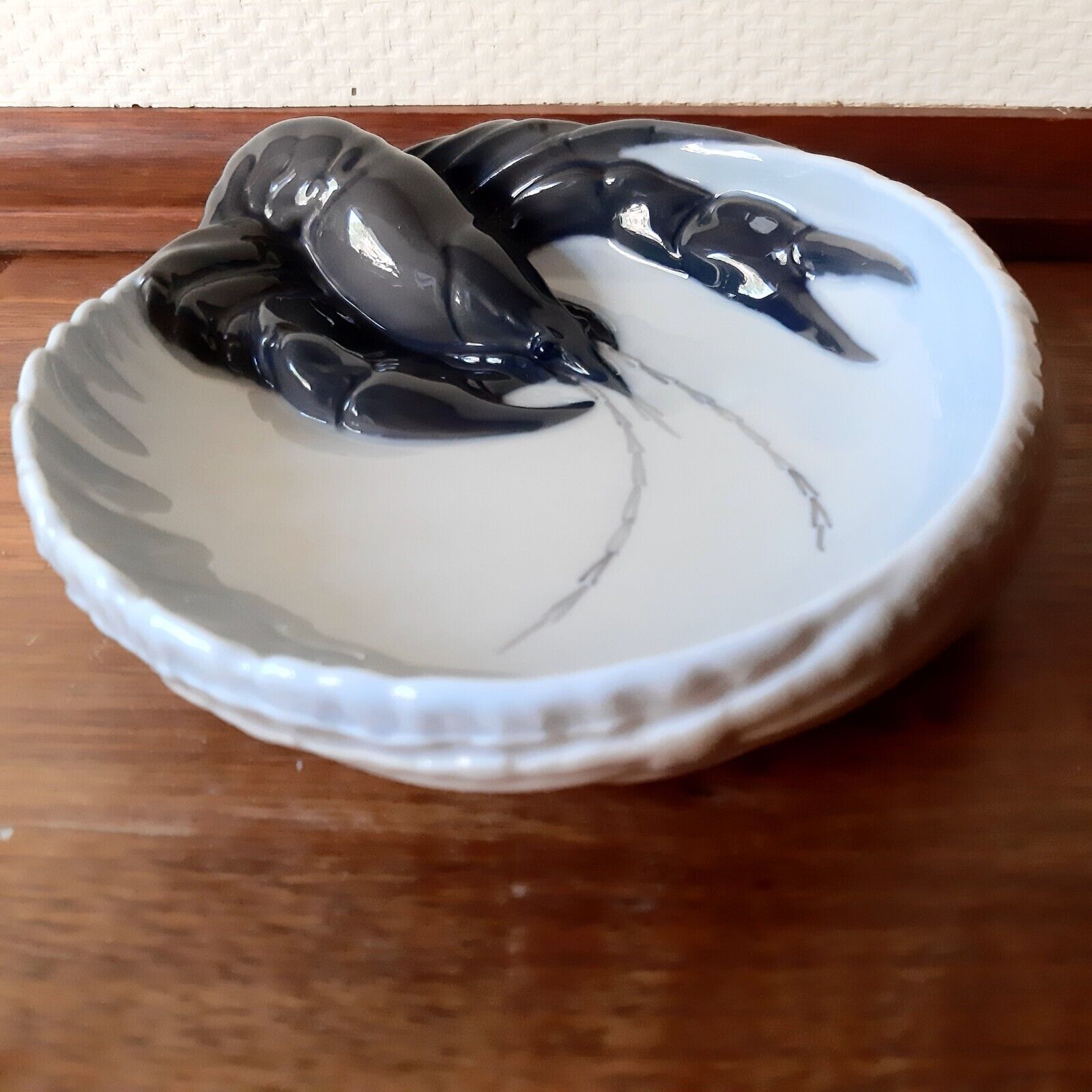 Crayfish dish by Jorgen Balslov for ROYAL COPENHAGEN # 3277 Factory FIRST