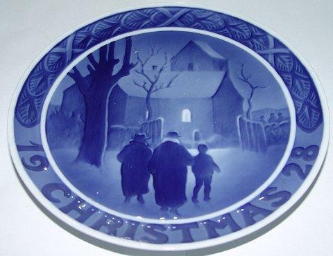 Royal Copenhagen Christmas Plate from 1928 with English Inscription "Christmas"