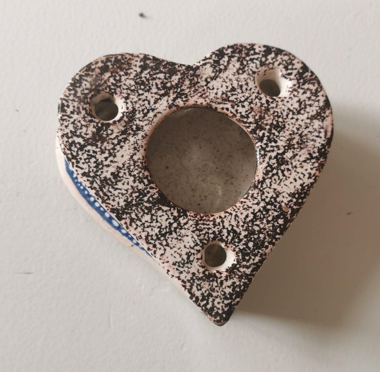 Antique heart shaped tin glazed faiance ceramics ink well for dip pens c 1900