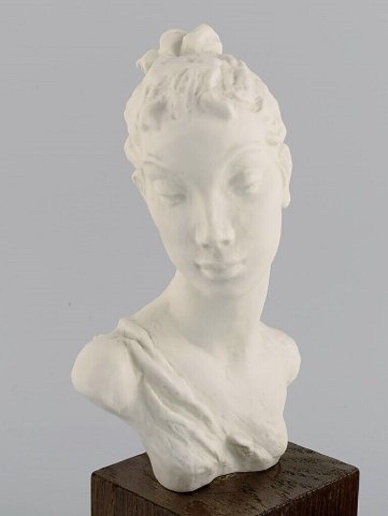 Rosenthal Germany Female bust in bisquit Mid-20th century