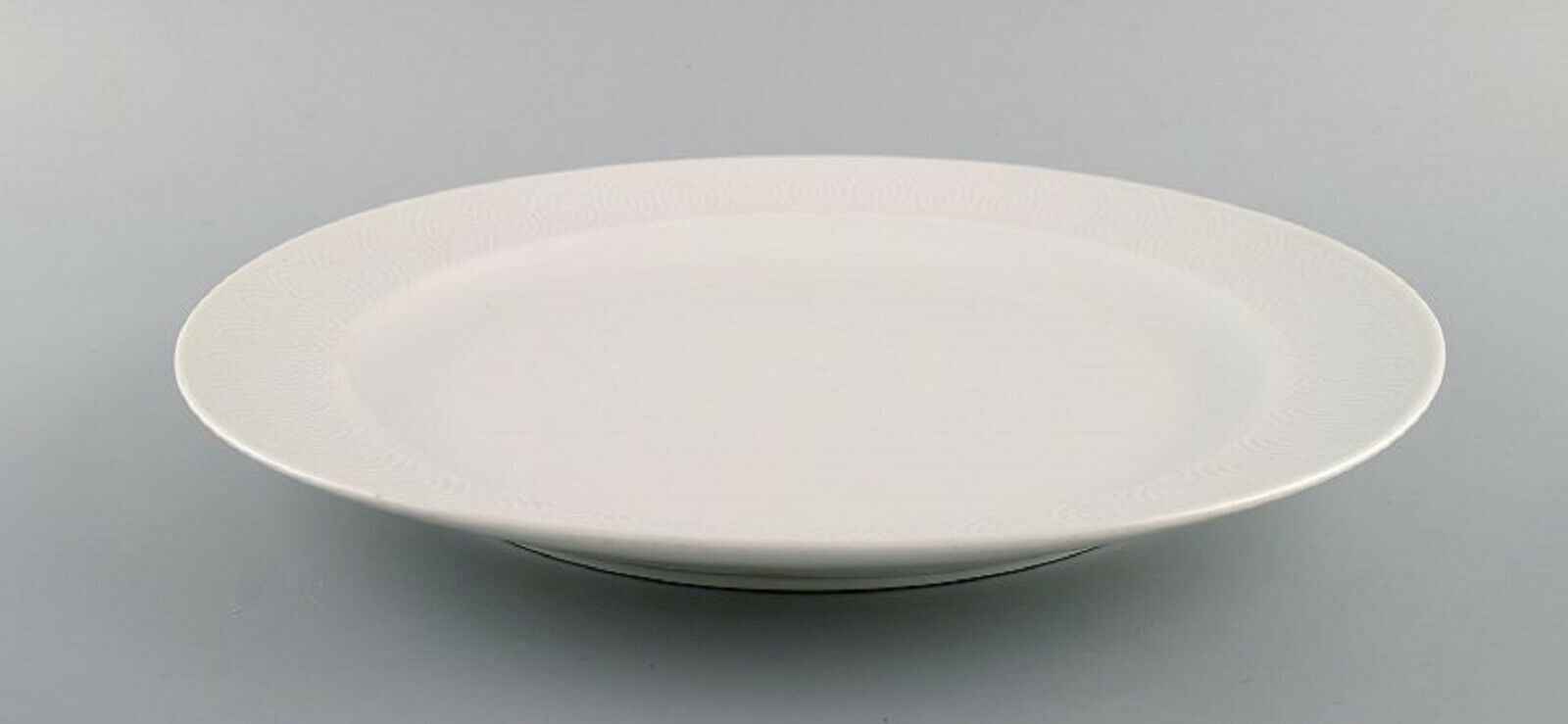 Royal Copenhagen Salto Service White Large round serving dish