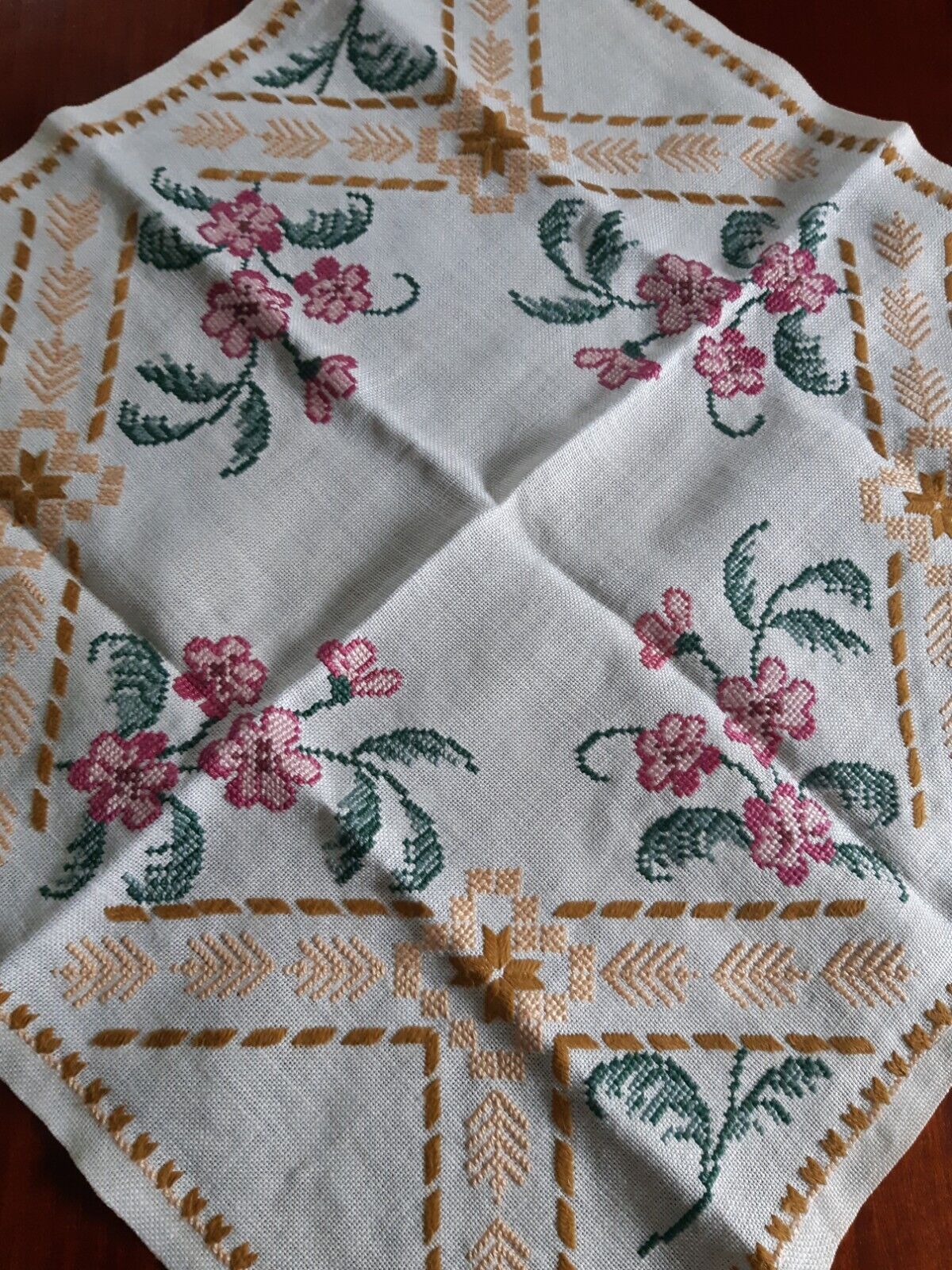 Swedish vintage handmade floral table cloth