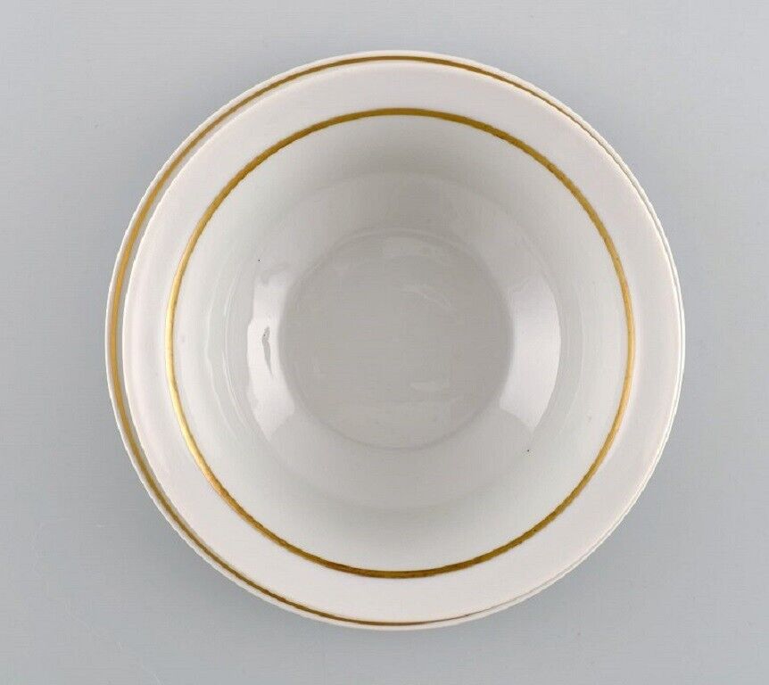 Royal Copenhagen service no 607 Porcelain sauce bowl Gold border with foliage