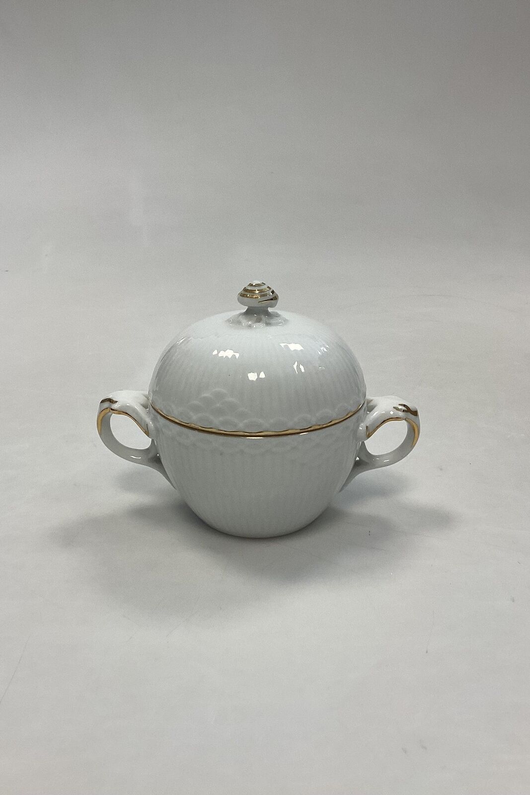 Royal Copenhagen Tradition Sugar bowl No 691