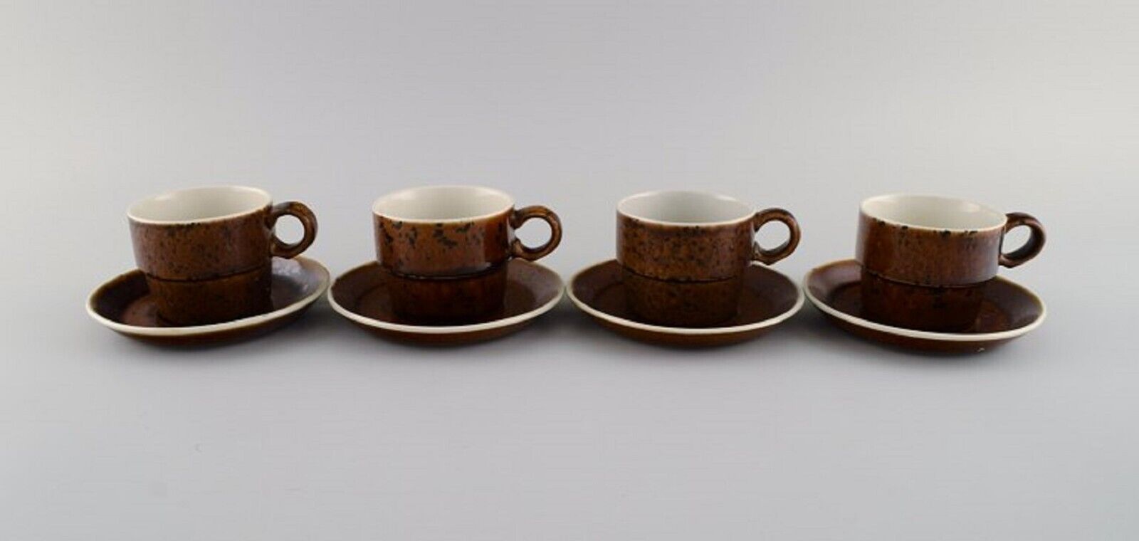 Stig Lindberg for Gustavsberg Twelve Coq coffee cups with saucers