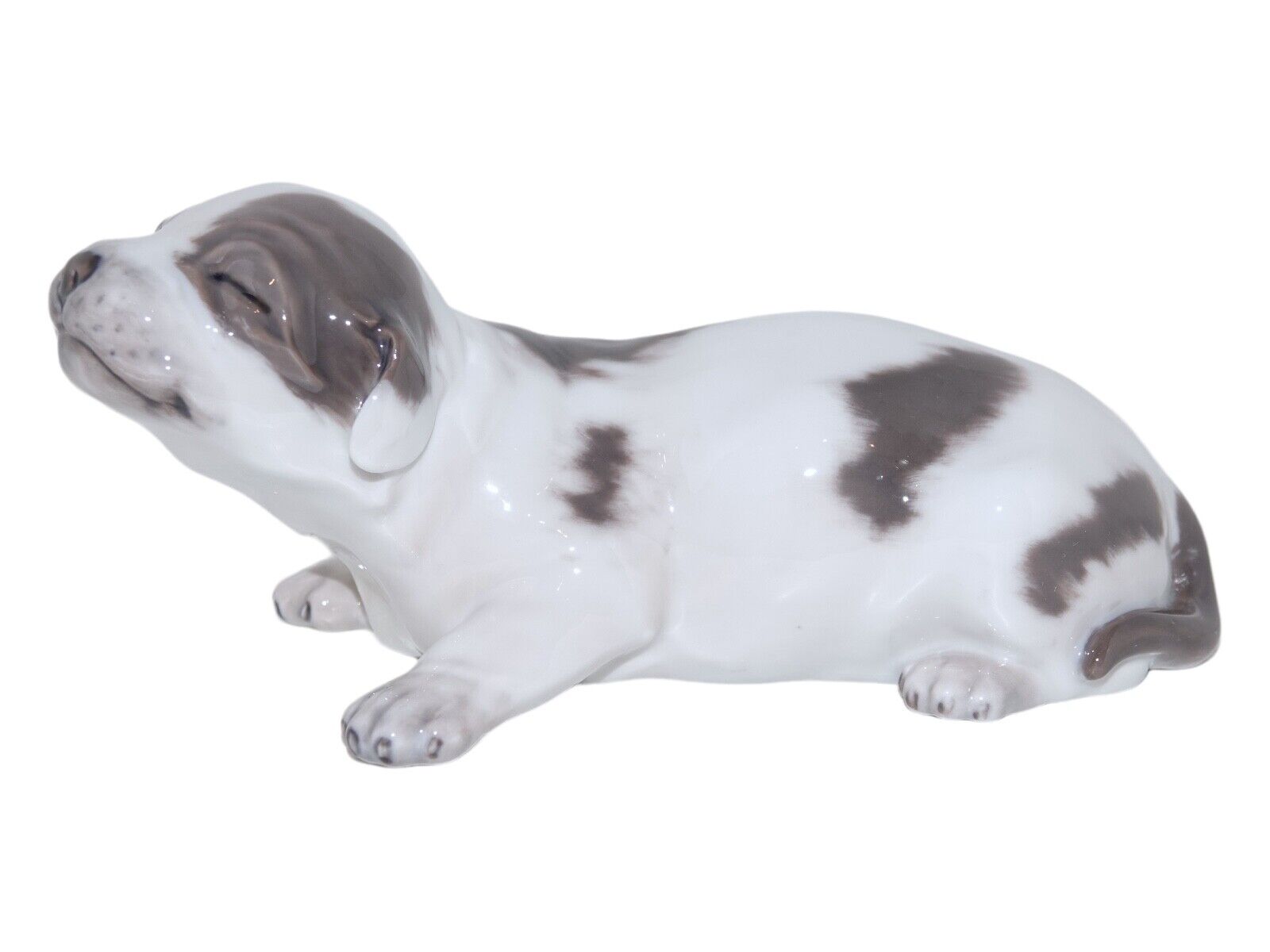 Royal Copenhagen basset dog figurine from 1898 to 1923