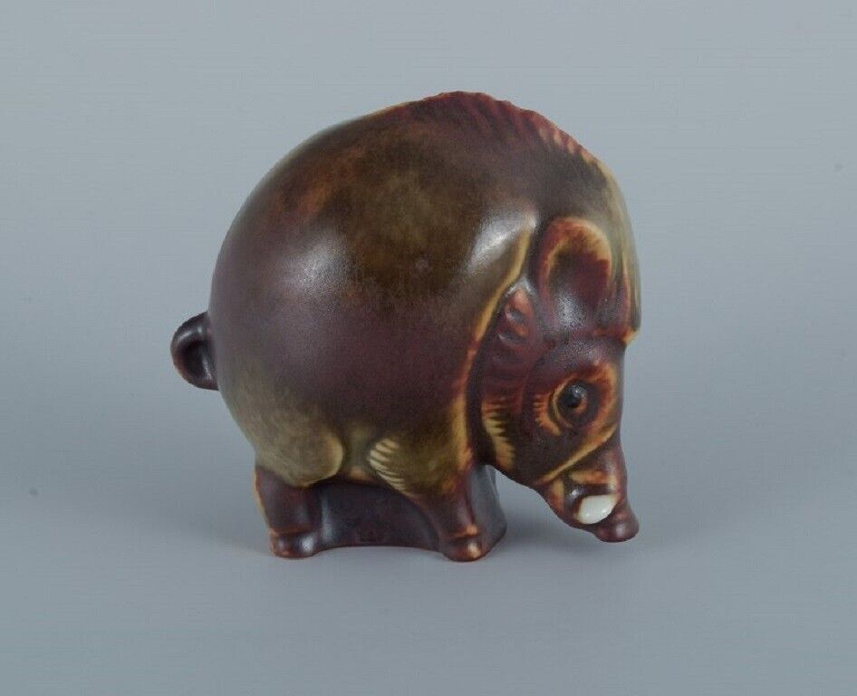 Gösta Grähs for Rörstrand (active 1982-1986) wild boar in ceramic