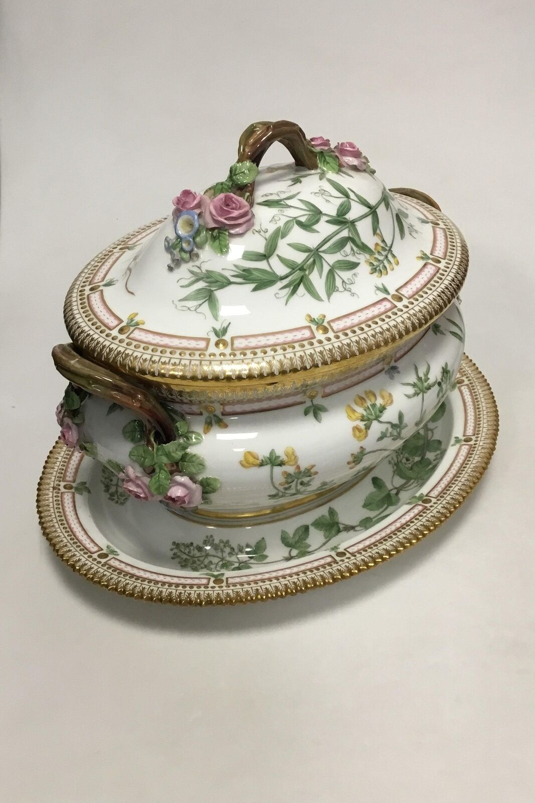 Royal Copenhagen Flora Danica large tureen No 3560 with underplateno 3561