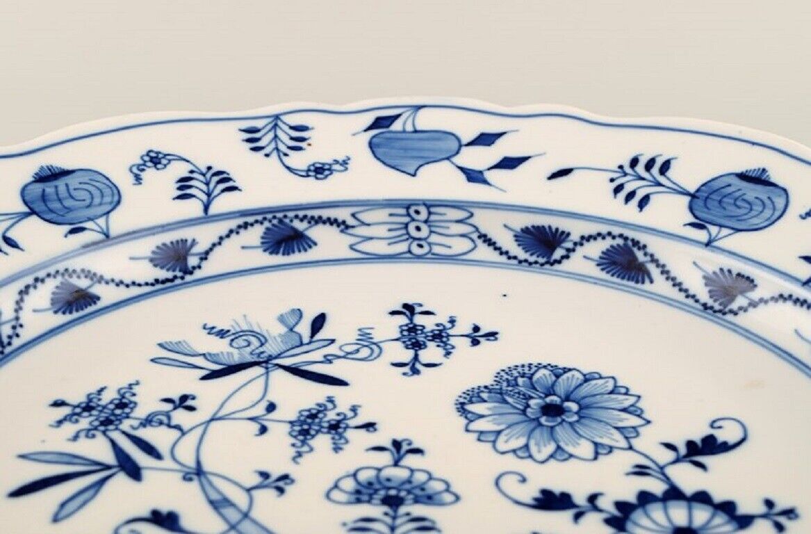 Stadt Meissen Blue Onion pattern Large bowl Mid-20th century