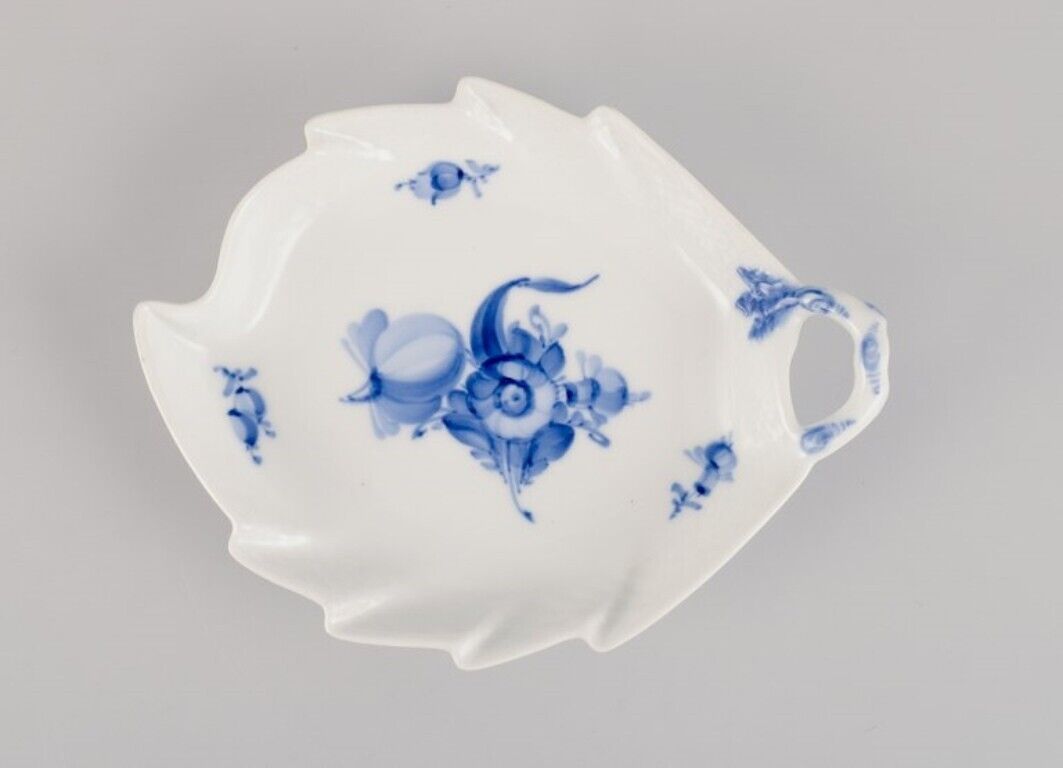 Royal Copenhagen Blue Flower Braided leaf-shaped dish with handle