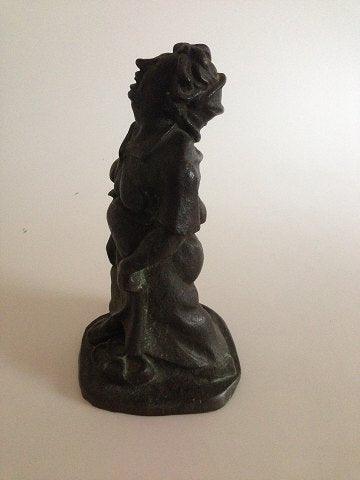 Siegfried Wagner Bronze figurine of laughing woman from Rathje bronze foundry