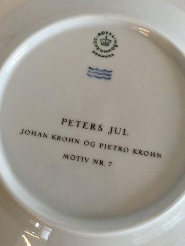 Royal Copenhagen Peter's Christmas Plate Motive No 7 187 cm Design by Pietro