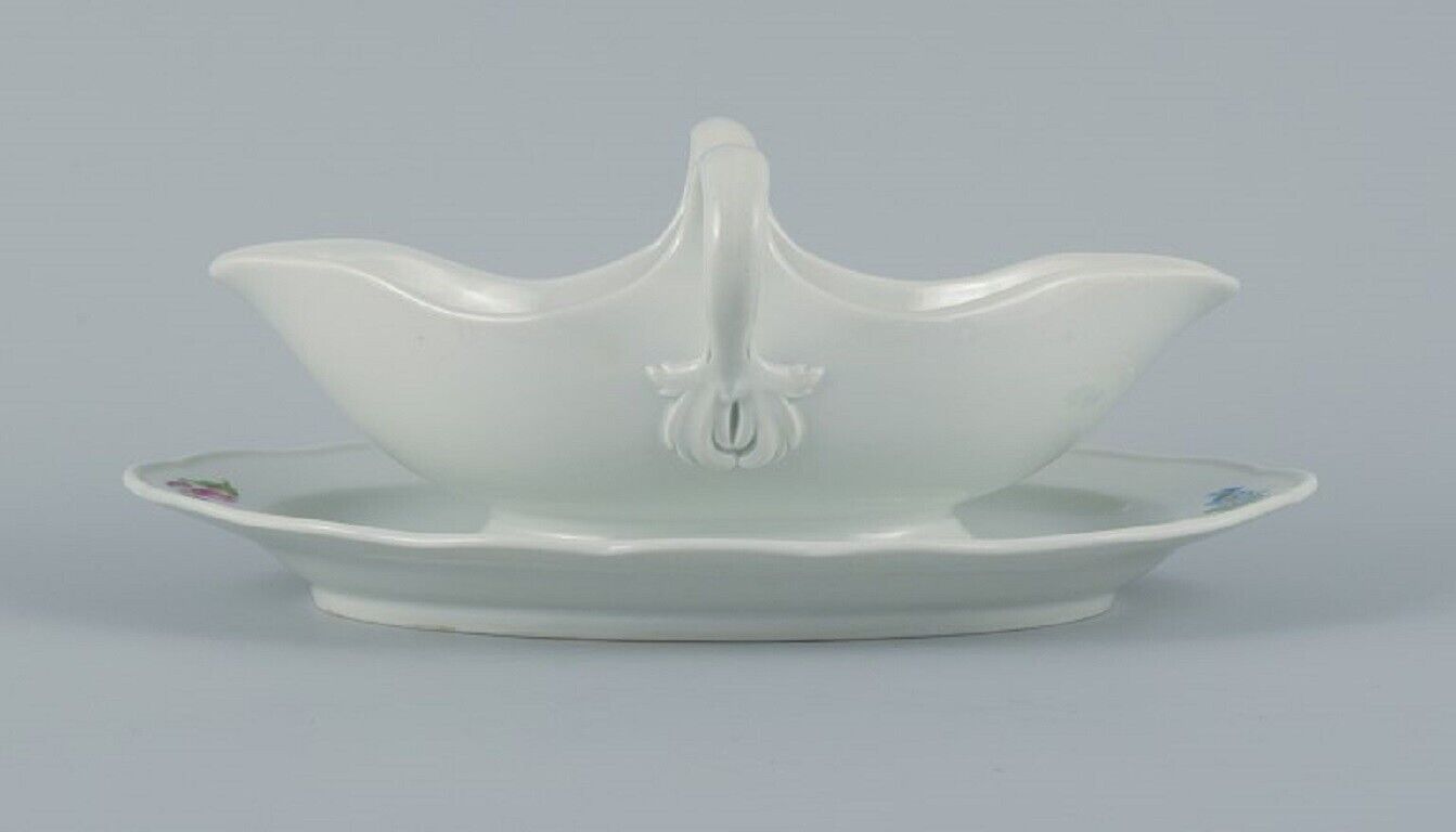 Meissen Germany sauce boat in porcelain Ca 1900