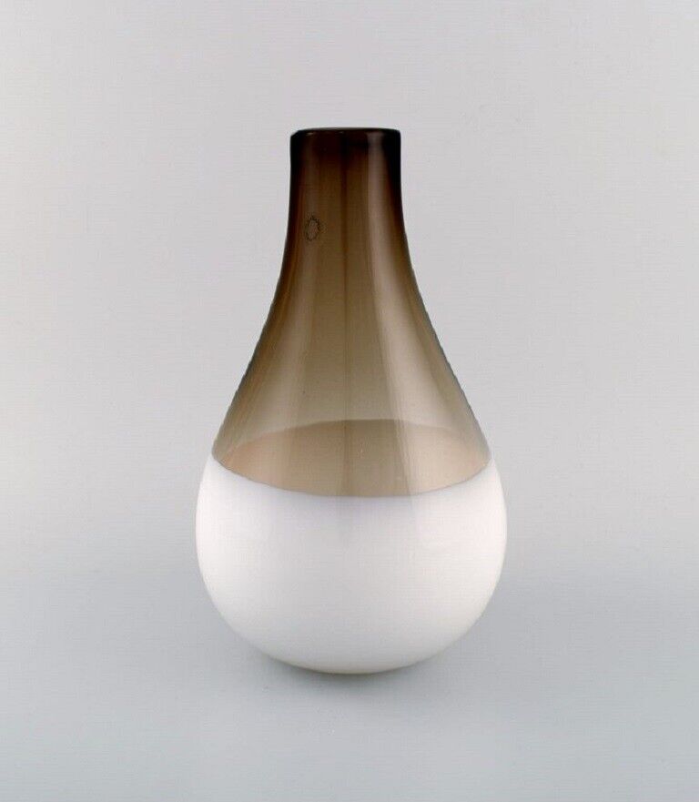 Vincenzo Nason  Cie Murano Large teardrop-shaped vase 1980s