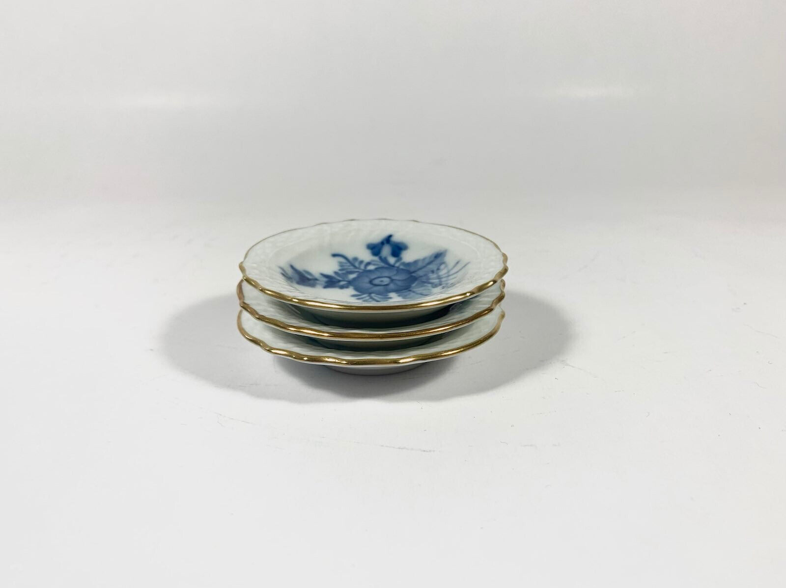 3x Royal Copenhagen Blue Flower Gold Rim 1505 Butter Pat Dish