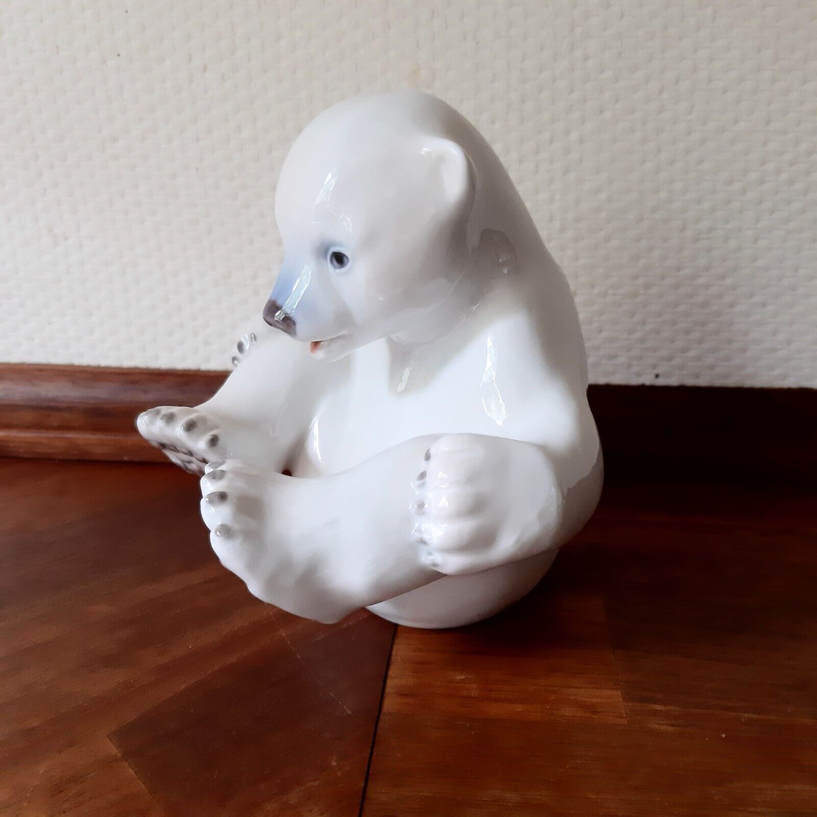 POLAR BEAR CUB SITTING by Merete Agergaard for Royal Copenhagen # 536 Fact 1st