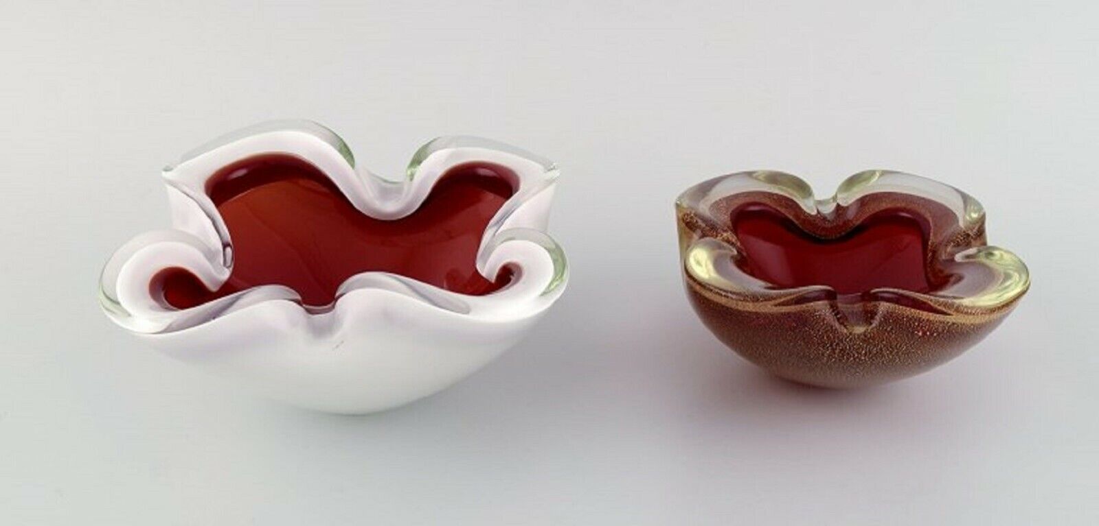 Two Murano bowls in red and white mouth blown art glass Italian design