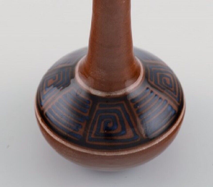 Kähler HAK Narrow neck vase in glazed ceramics 1940s