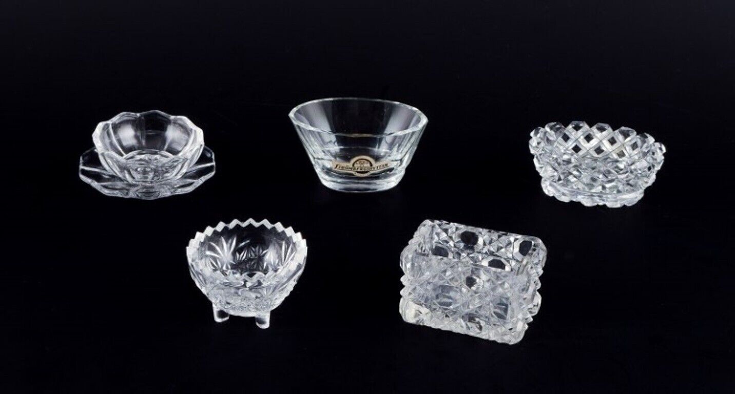 Fåglavik Glasbruk Sweden Five salt cellars in clear handmade glass