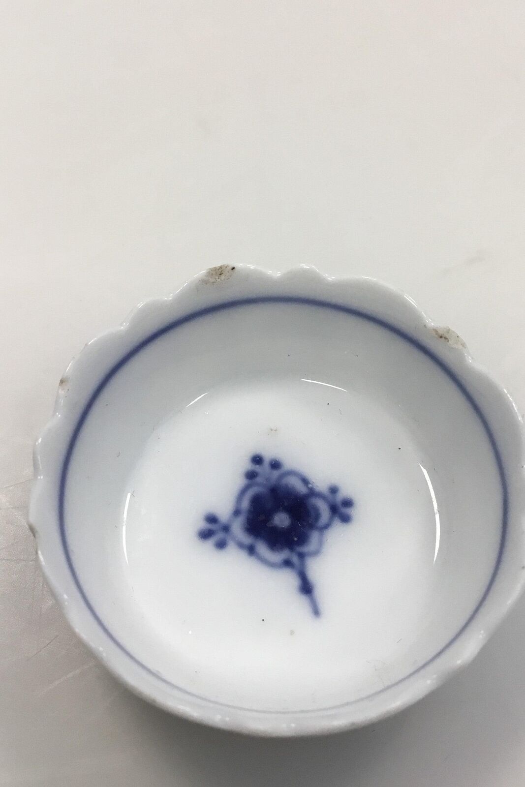 Royal Copenhagen Blue Fluted Plain Salt dish No 199