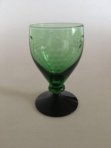 "Jane" Blackfooted White Wine Glass with Green Bouquet and ingraved grapes