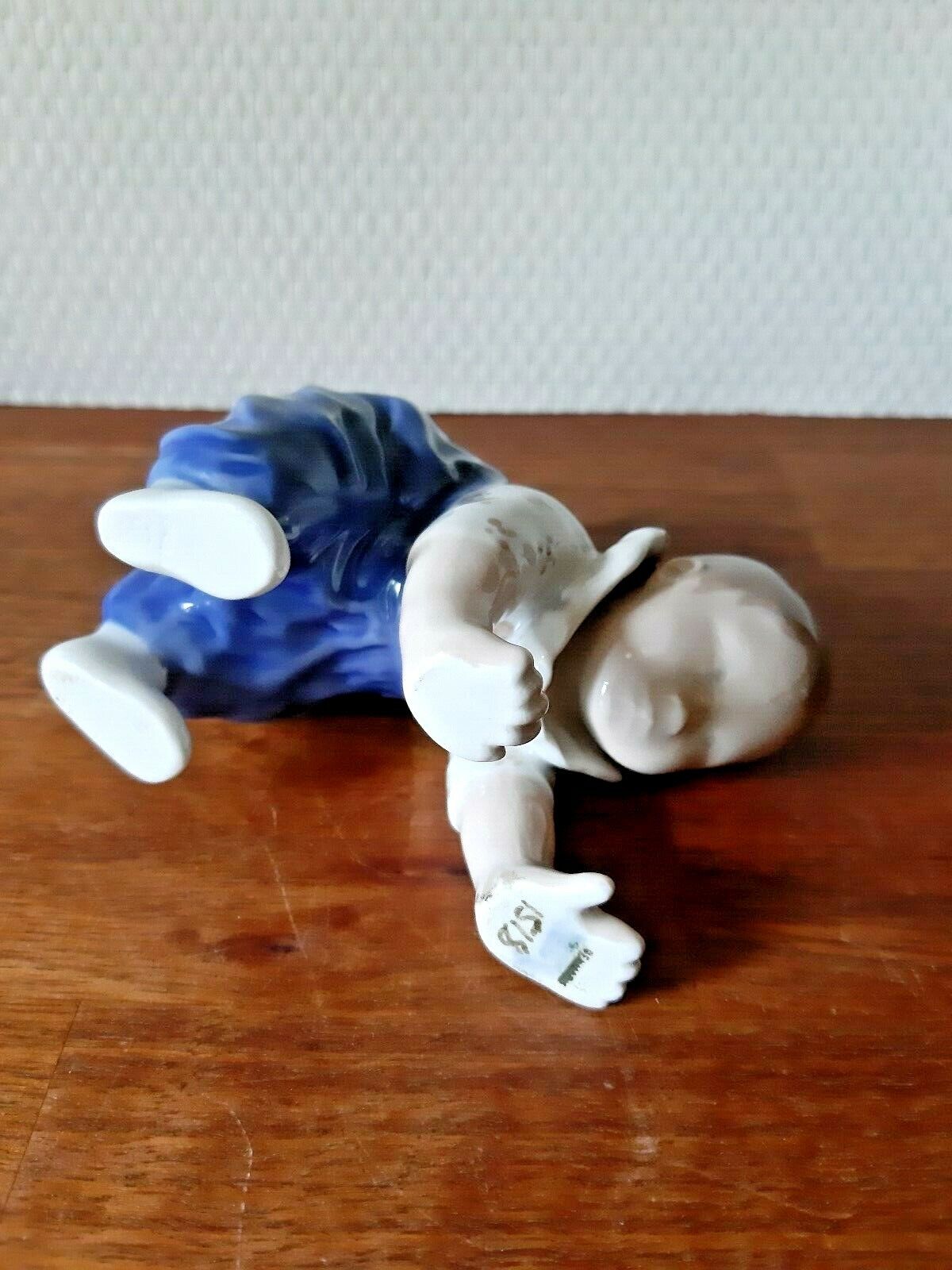 CRAWLING CHILD by Else Sandholt for ROYAL COPENHAGEN # 1518 factory first