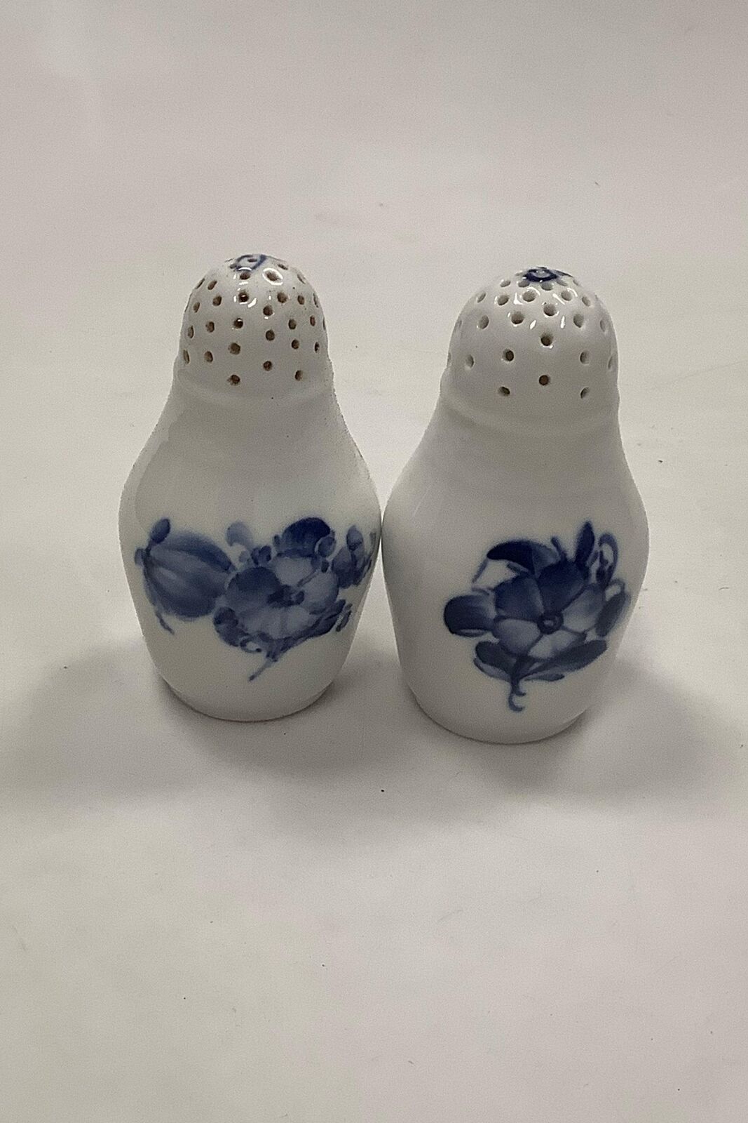 Royal Copenhagen Blue Flower Braided Salt and Pepper Shaker No 8221/8225