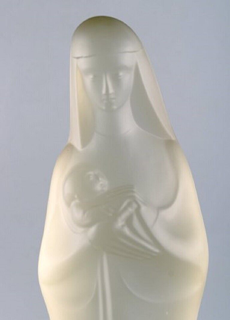 Leerdam Holland Large sculpture of Madonna in art glass 20th century