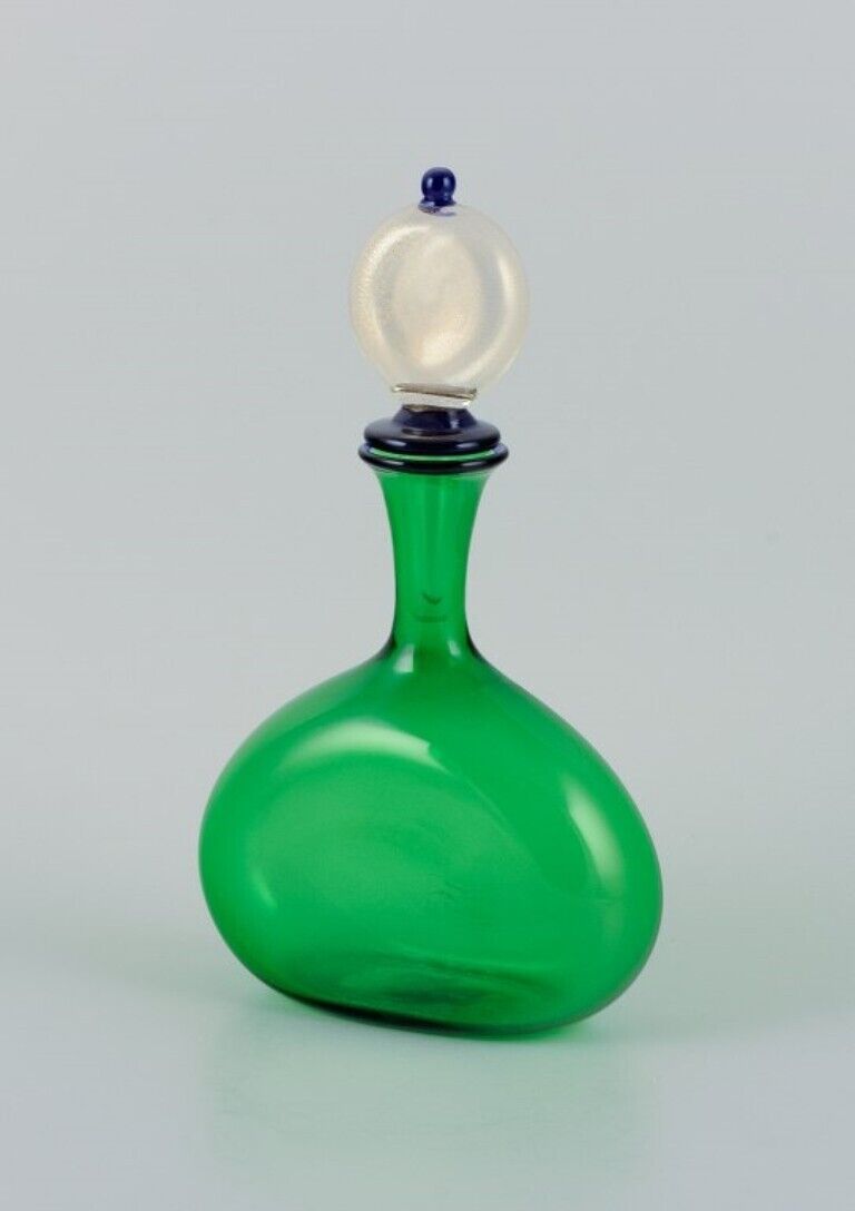 Gabbiani Venice Italy Green art glass decanter with matching stopper 1980s