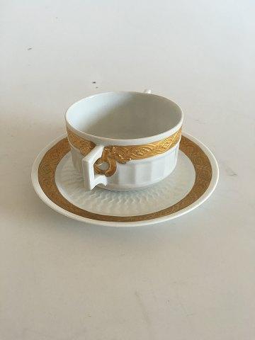 Royal Copenhagen Gold Fan Bouillon Cup No 11565