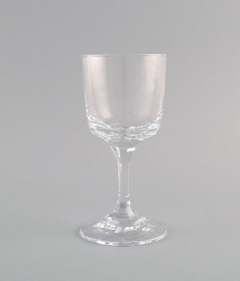 Seven René Lalique Chenonceaux white wine glasses in clear crystal glass