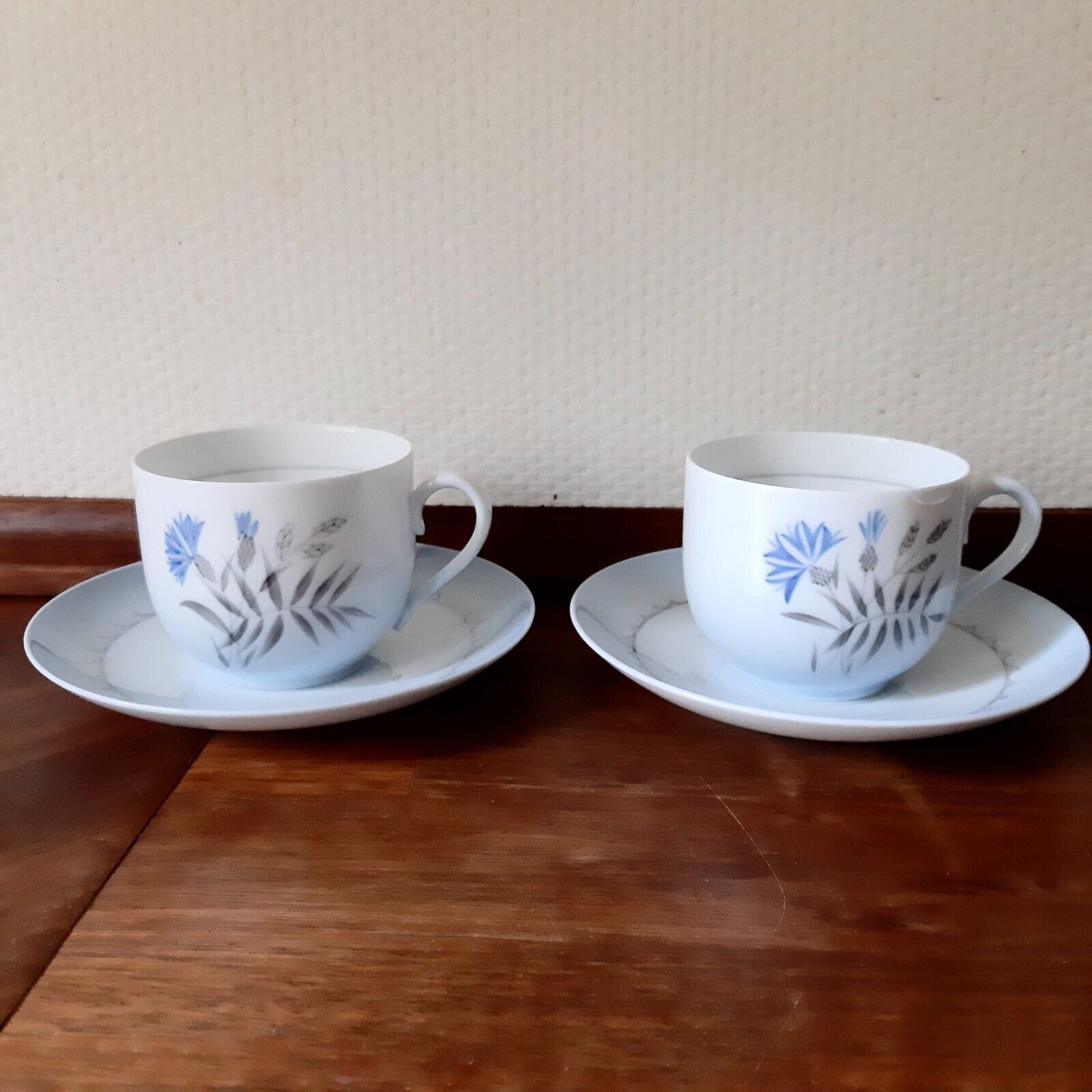 2 Coffee sets Demeter / Cornflower Bing  Grondahl Royal Copenhagen Fact 2nd