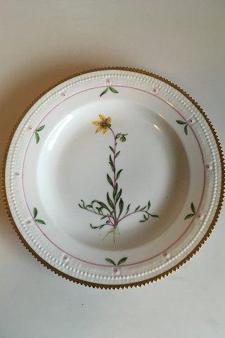 Royal Copenhagen Flora Danica Dinner Plate No 735/3549