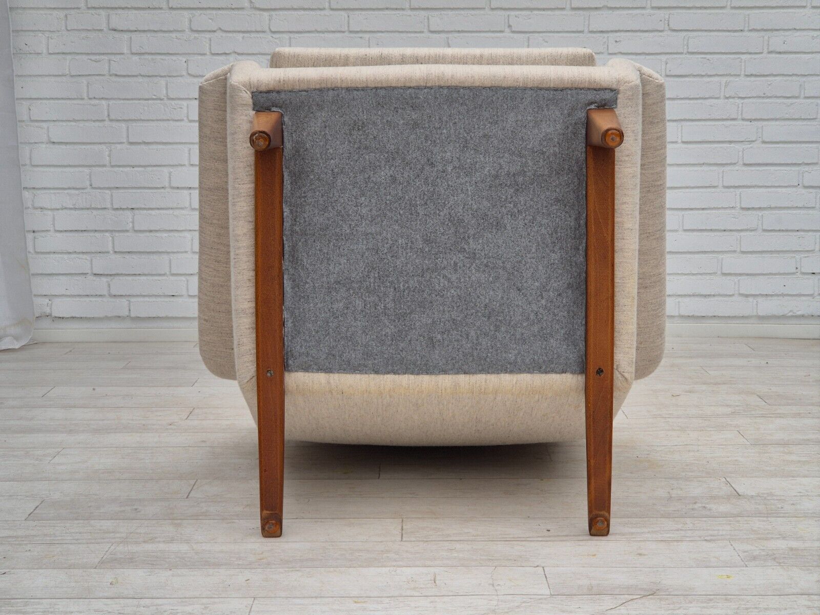 1970s Danish design by Folke Ohlsson chair model 4410 for Fritz Hansen