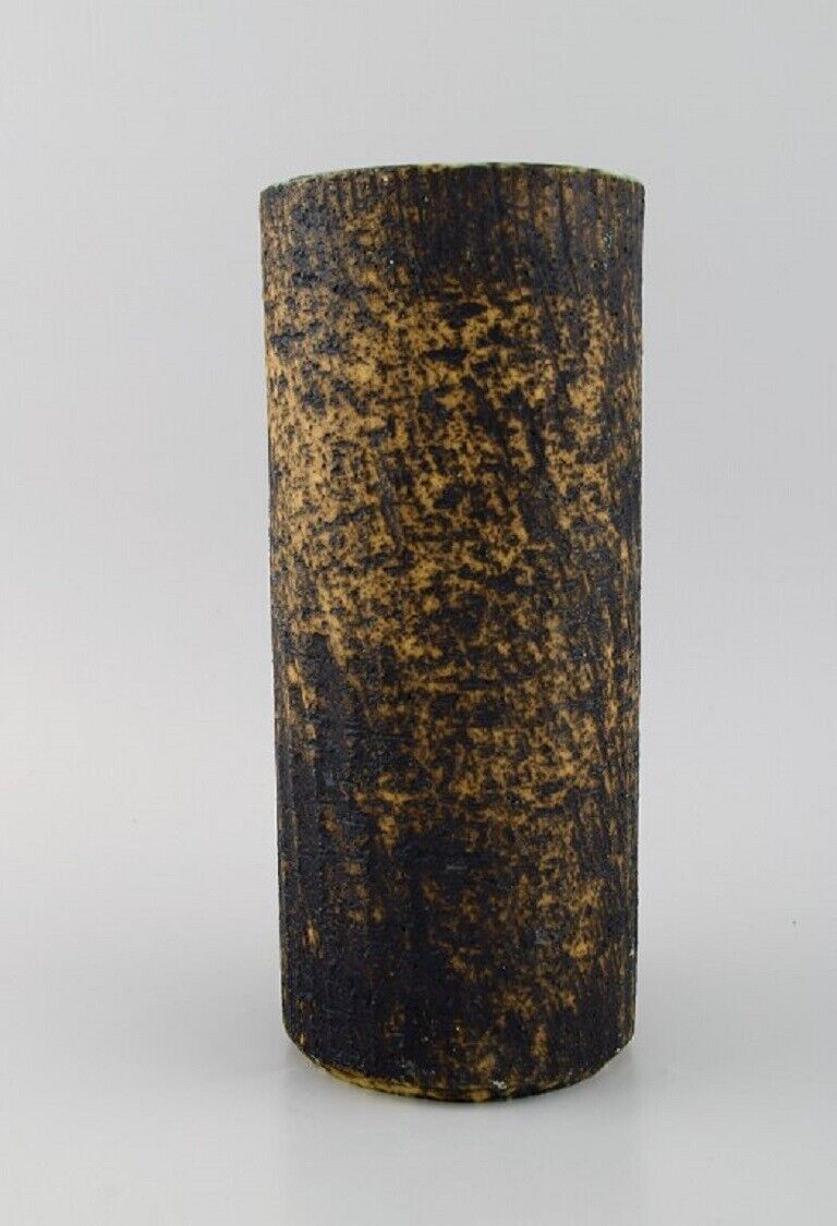 Pieter Groeneveldt (1889-1982) Dutch ceramicist Cylindrical unique vase