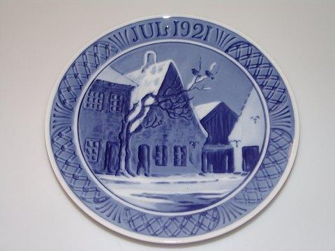 Royal Copenhagen RC Christmas Plate 1921