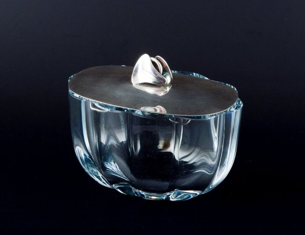 Dansk Guldsmede-Håndværk Danish design Art glass jar with sterling silver lid