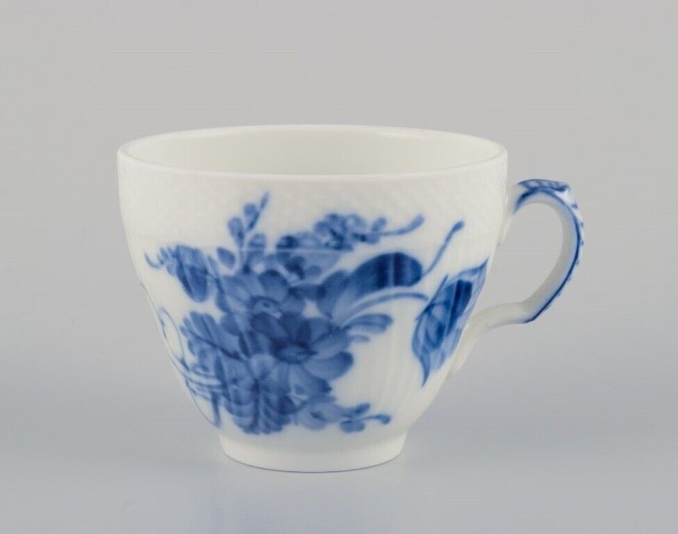 Royal Copenhagen Blue Flower Curved Six coffee cups with saucers in porcelain