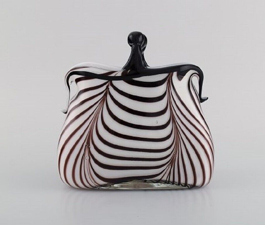 Rare Murano handbag in mouth blown art glass Italian design 1960s