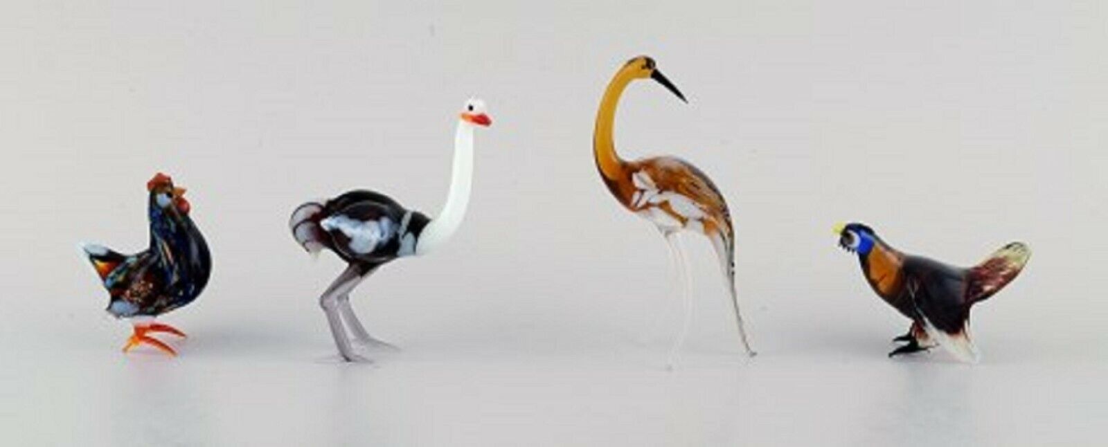 Swedish art glass Ten miniature figures in the form of birds 1970/80's