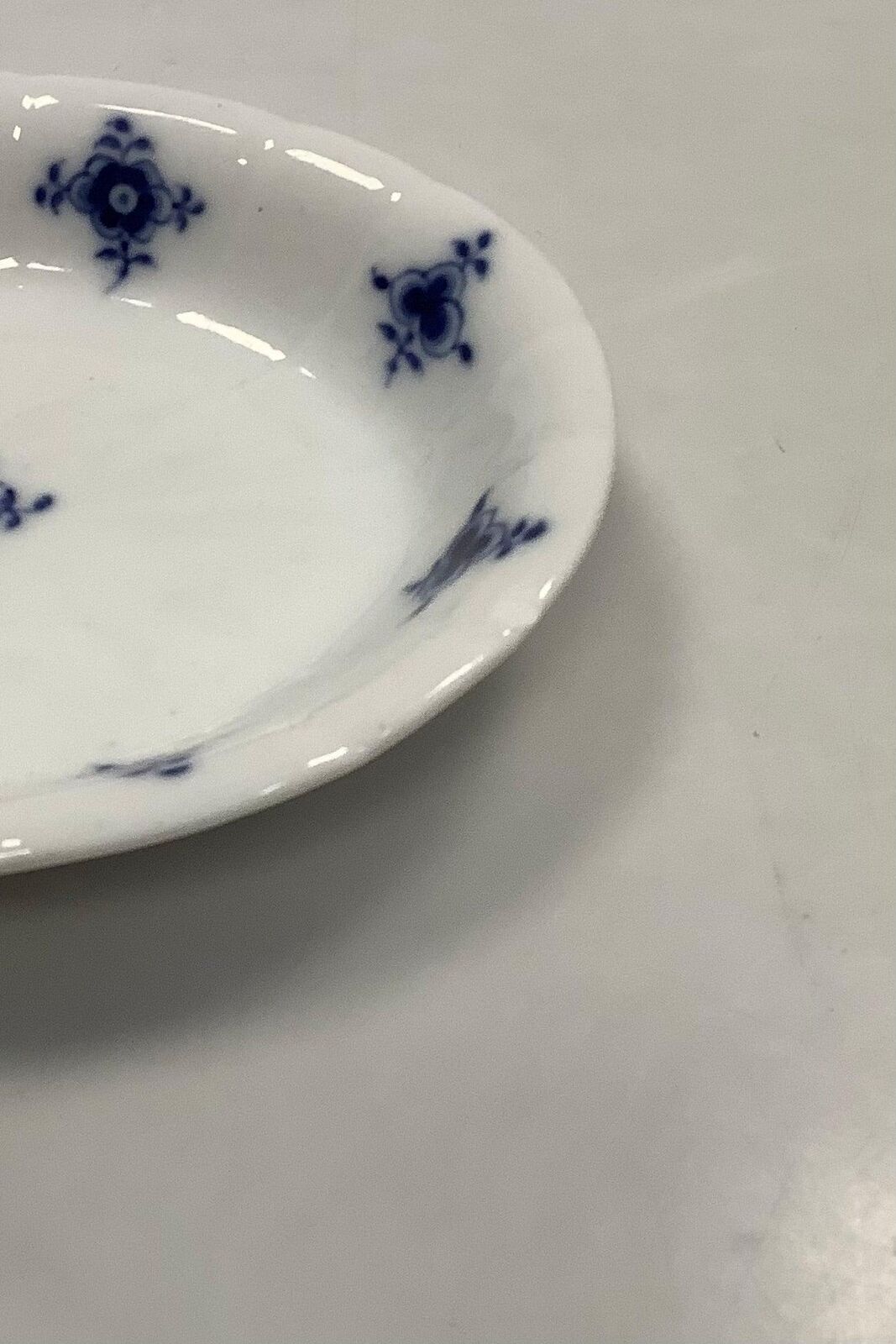 Royal Copenhagen Blue Fluted Plain Small dish No 1964