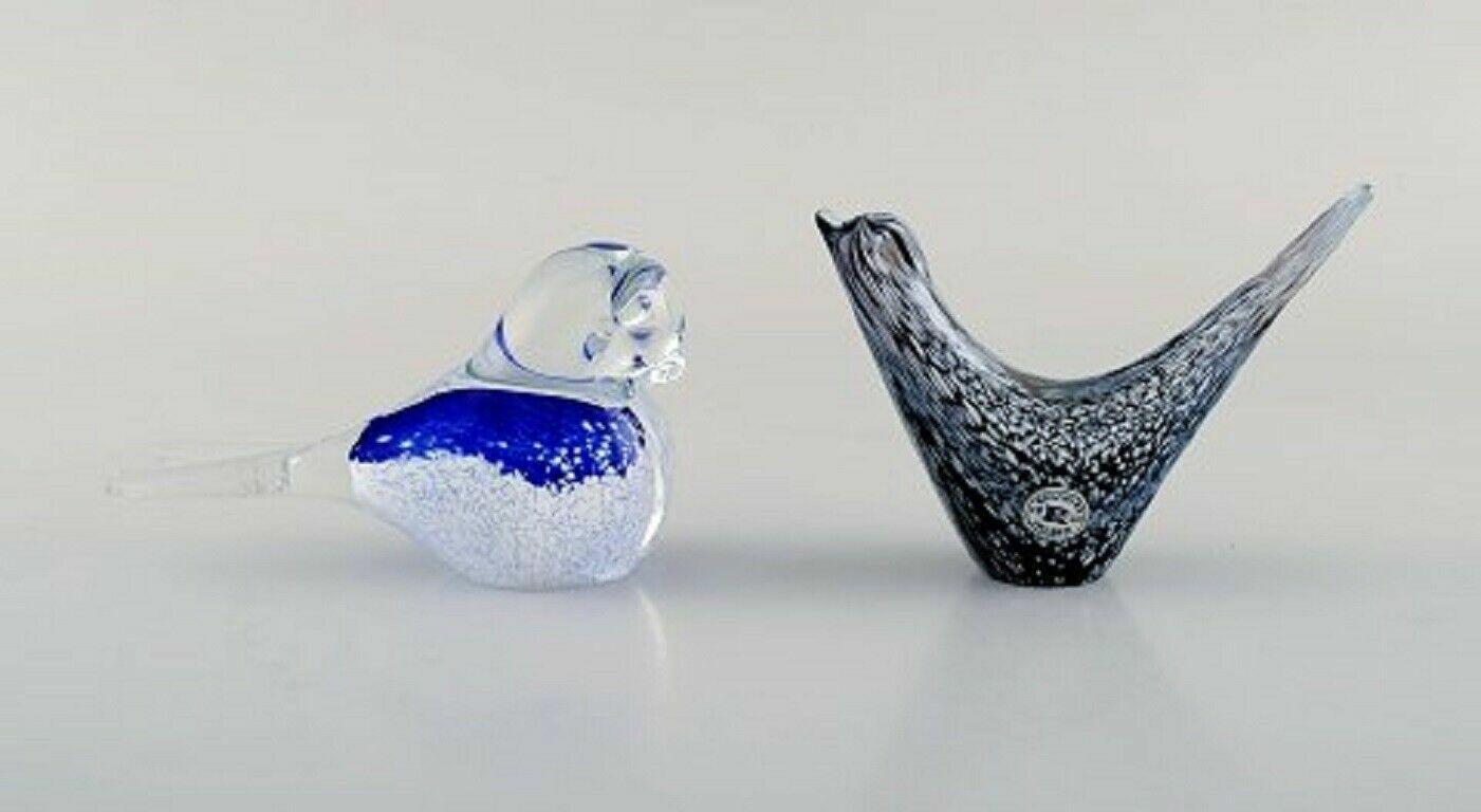 Swedish and other glass artists including Reijmyre Eight figures of birds